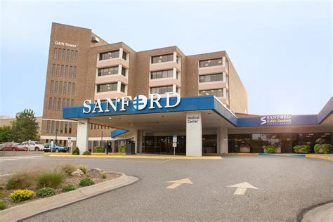 Sanford bismarck - Sanford Cancer Center Bismarck 701 E. Rosser Ave. Bismarck, North Dakota 58501 701 E. Rosser Ave. 